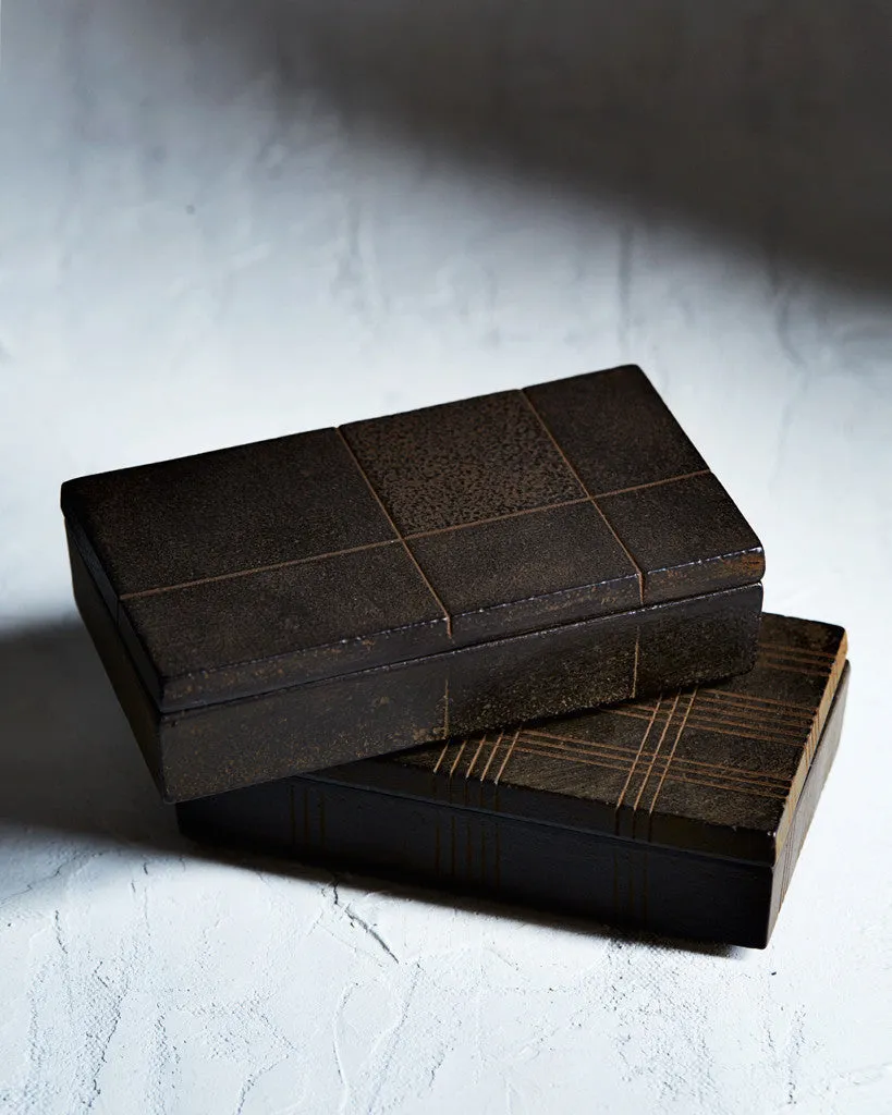 Cast Iron Box - 'Hadame'