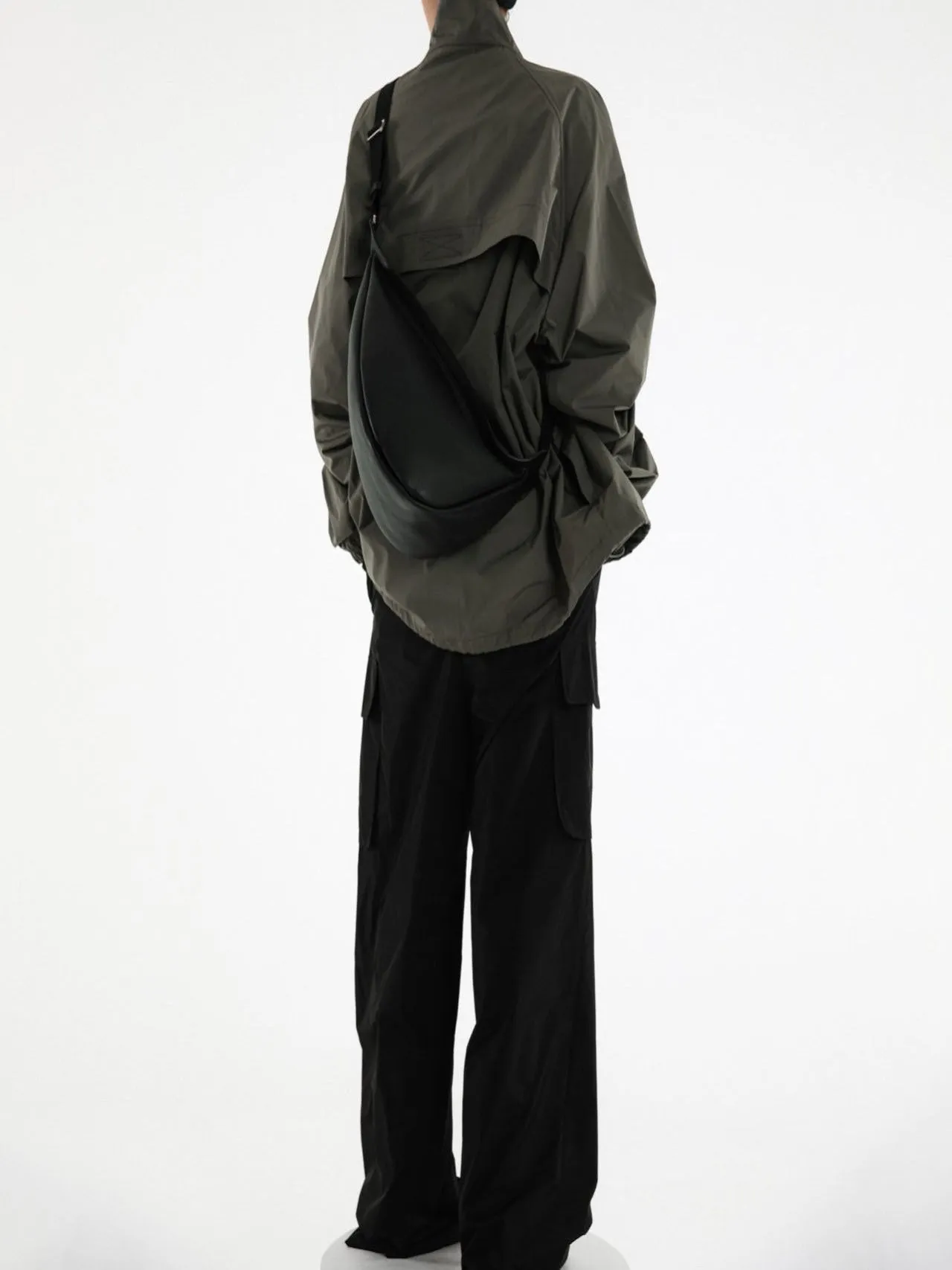 COLOR BLOCK DETAILS FULL ZIPPED JACKET