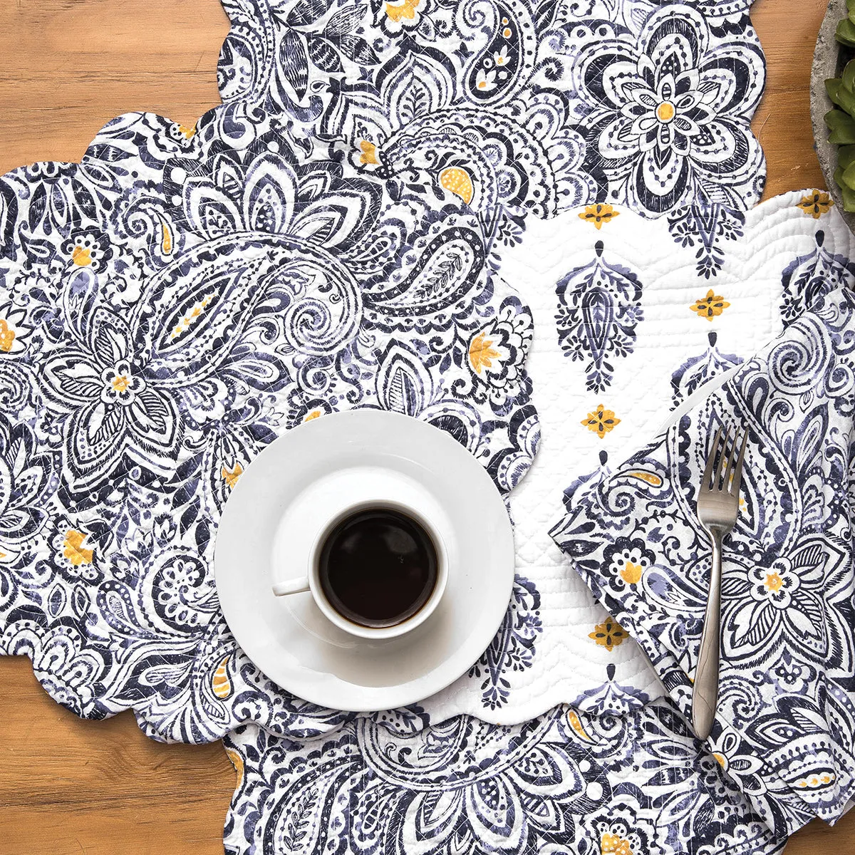 Serena Table Linens
